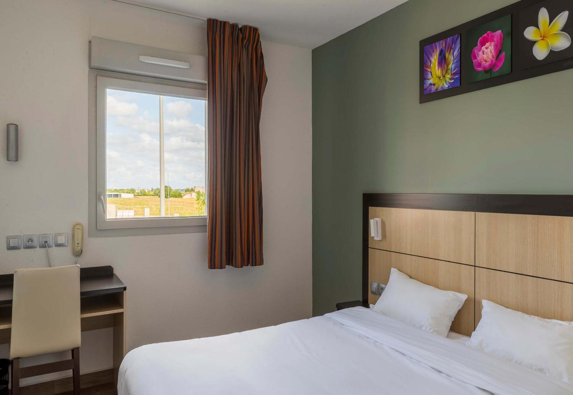 B&B Hotel Romilly-Sur-Seine Hotel 3*